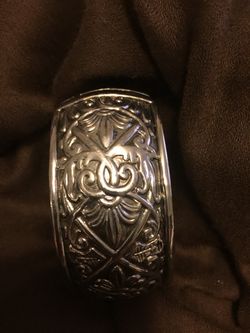 Sterling silver bangle bracelet