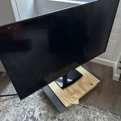 60” 4K Sharp TV