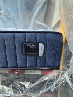 King size stearns and foster matress with Boxpring Luxury firm free Delivery