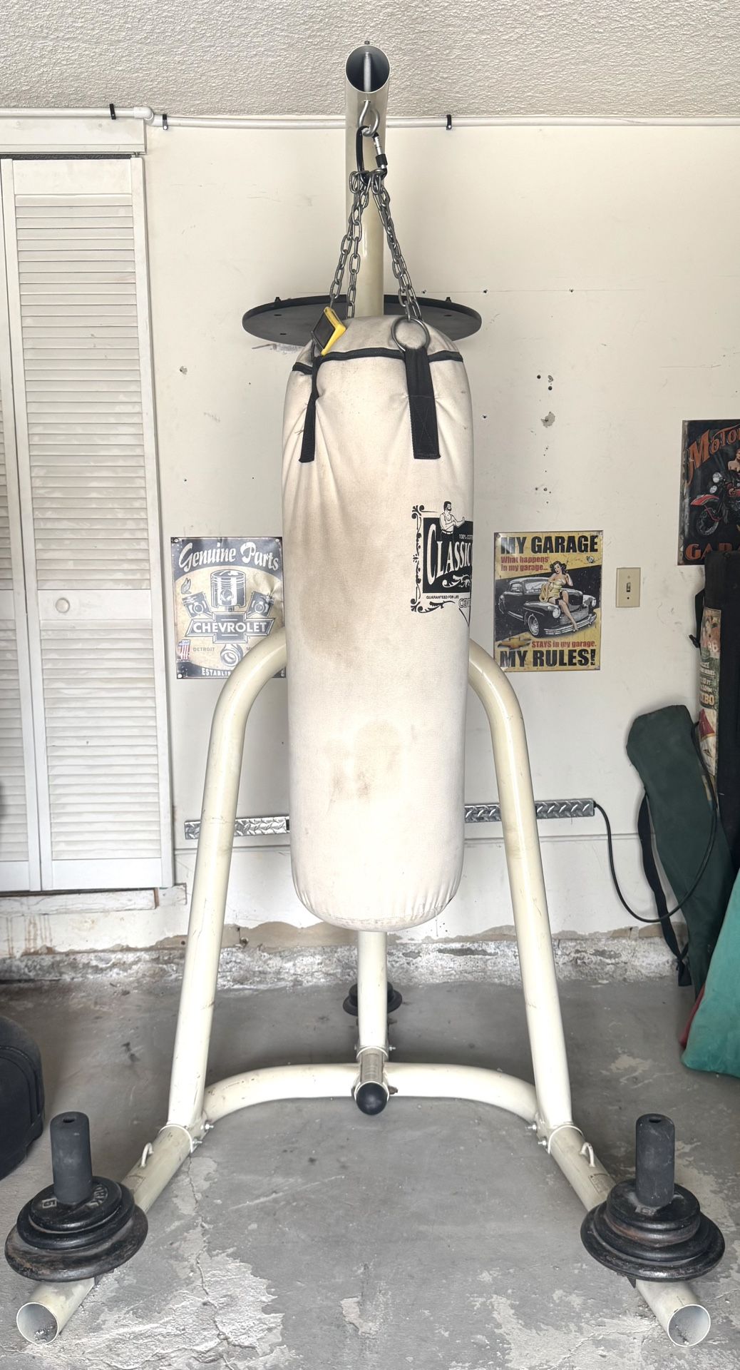 Heavy Bag/Speed Bag Combo With Metal Stand