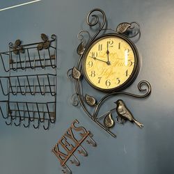 Wall Clock & Key Hanger & Mail Organizer 