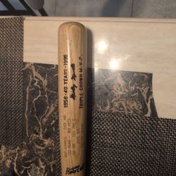 Louisville Slugger Mickey Mantle Laser Signature Plus Career Stats