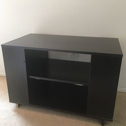 Tv Stand w/ Shelves & Govee Lights