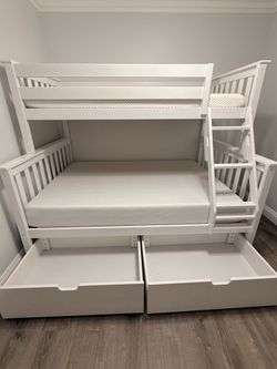 ✨New✨ Bunk Bed - Twin over Full-Size Bed with Storage Drawers