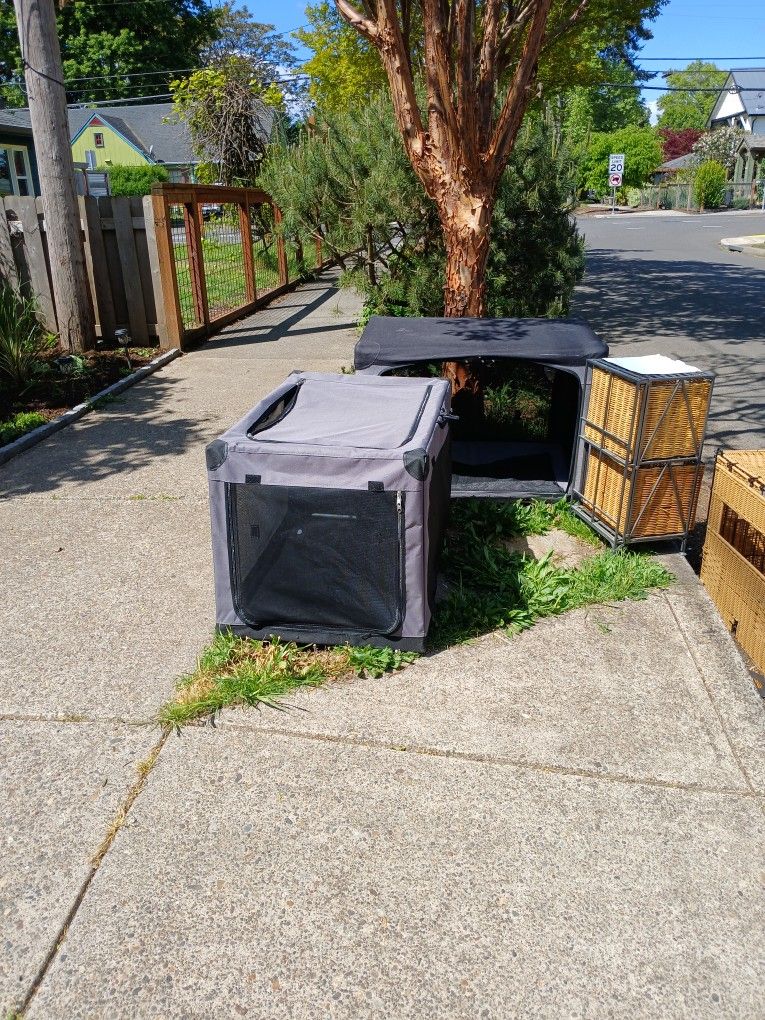 Free Dog Crates