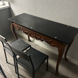 Countertop Come With 2 Chairs 