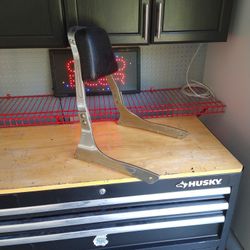 Suzuki Intruder Tall Sissy Bar