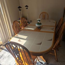 Dinning Room Table 6 Chairs