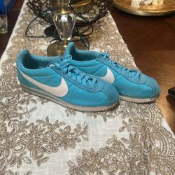 Nike Cortez teal