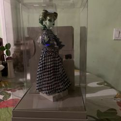 Monster High Off-White Collector Harmonie Ghoul