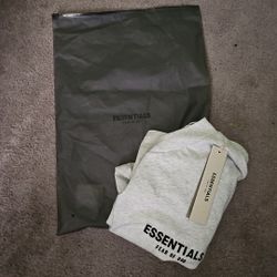 Light Oatmeal Essentials Tshirt Sz L