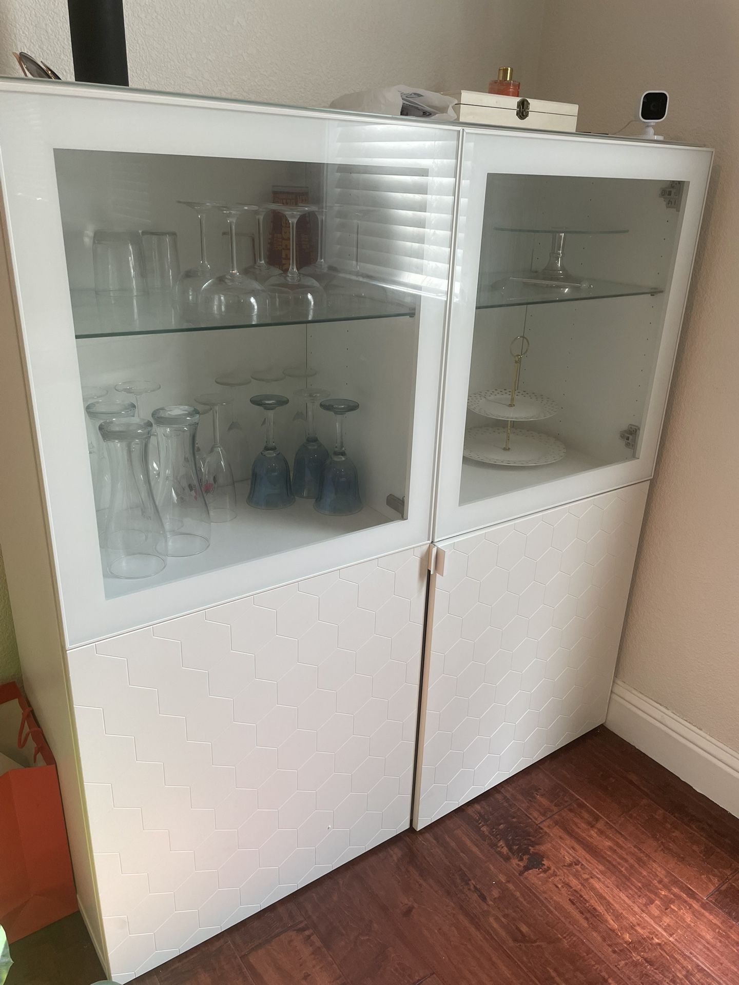 White Cabinet Large