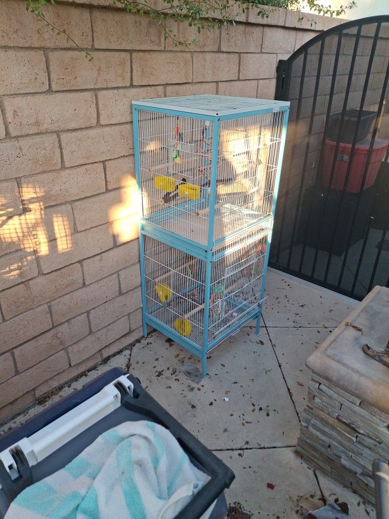 Dual Section Bird Cage