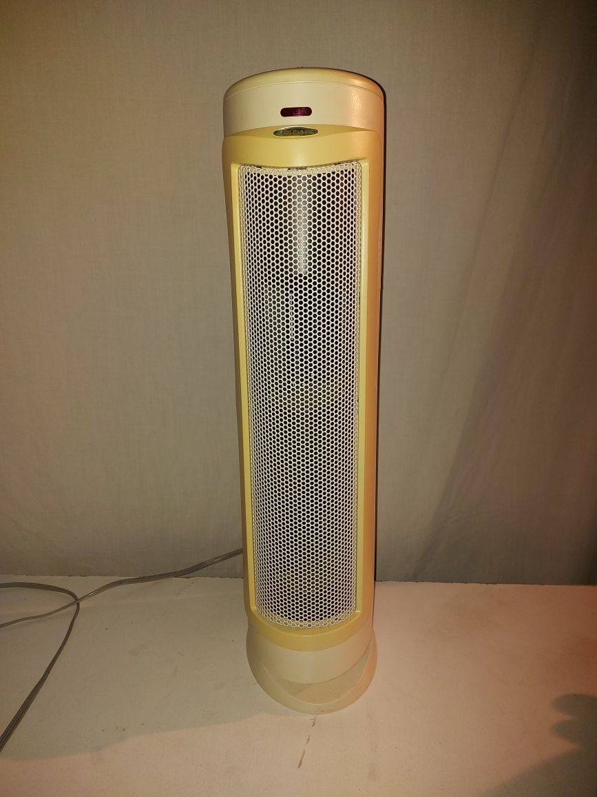 Bionaire Air Purifier BAP825 with Ion Technology WITH BRAND NEW CARBON AND HEPA FILTERS