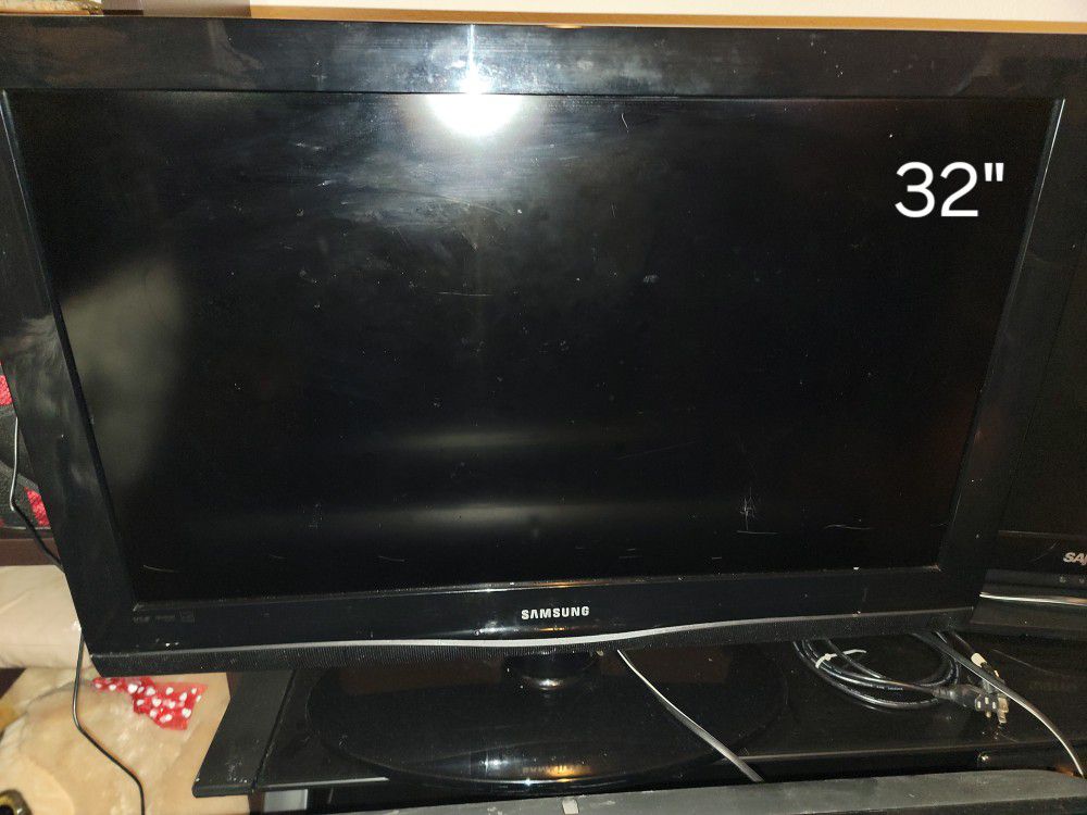 Samsung 32-Inch TV 