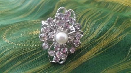 Brand new stretch ring