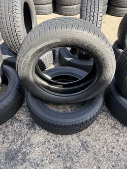 2 llantas 225/60r18 dela FIRESTONE 95% de vida por $120