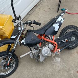 Kayo Dirt Bike 60cc Broken Frame Runs Great Still Rideable  