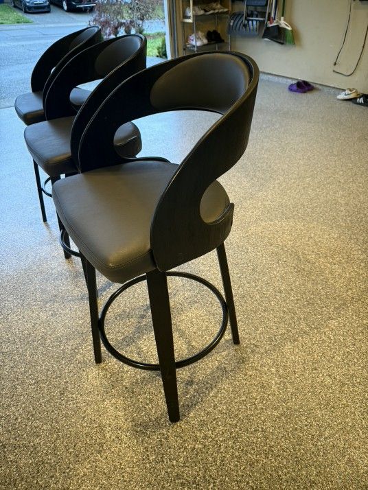 3 Like New Bar Stools 