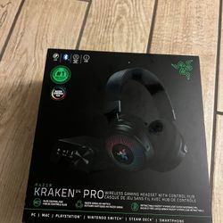 Razer Kraken V4 PRO WIRELESS GAMING Headset