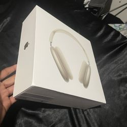AirPods Max Brand New