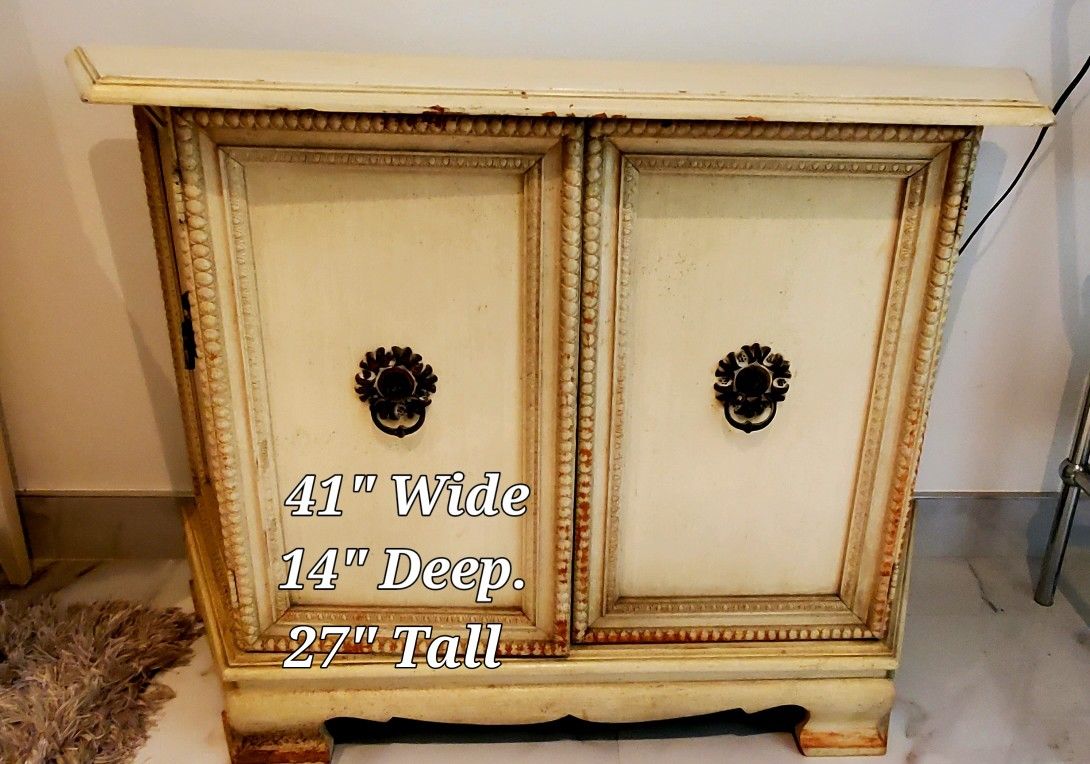 Vintage Untouched Sideboard Nice Detail,New Products : American Fashion Style Bags On Sale