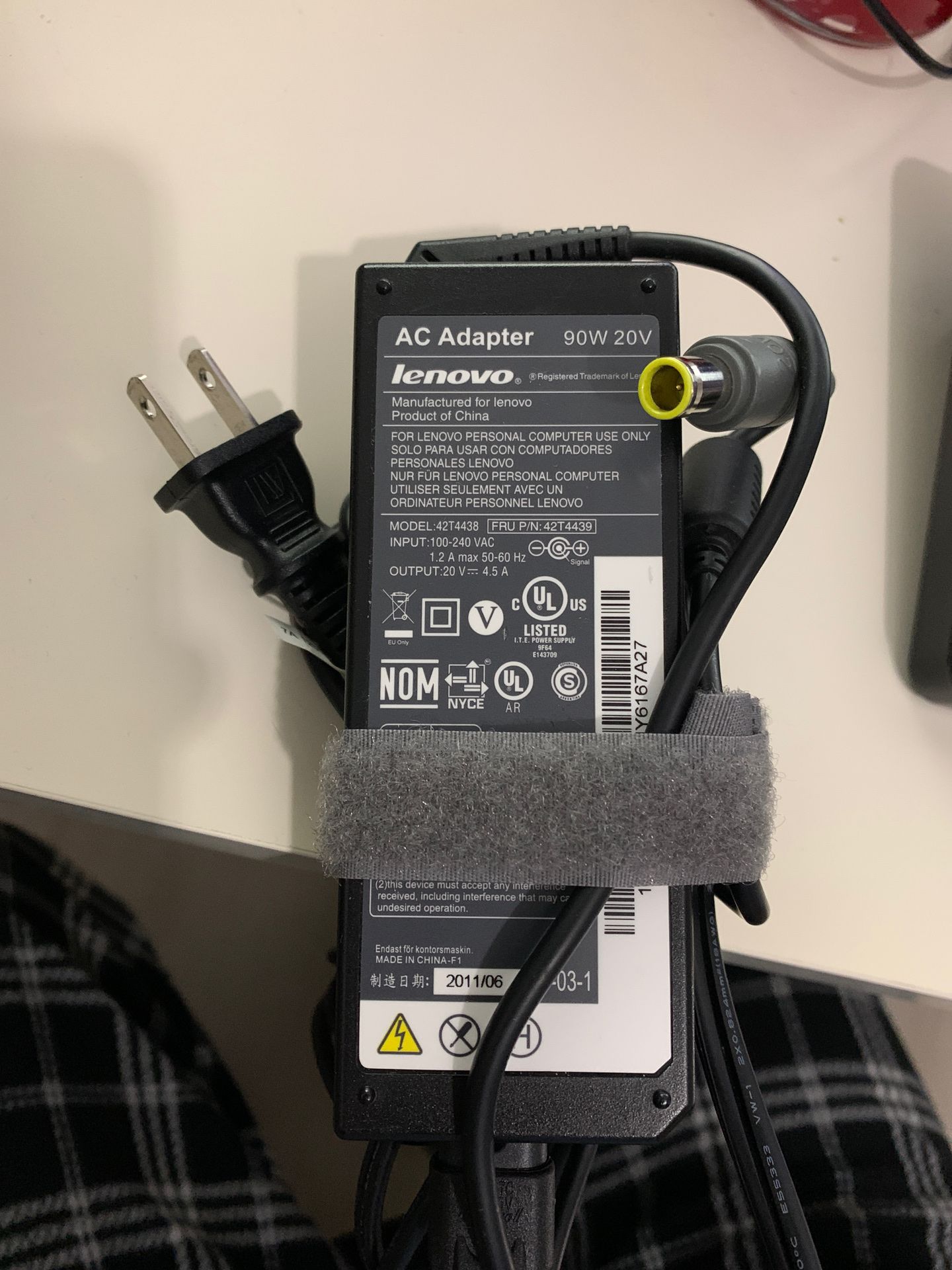 Lenovo ac adapter 90w 20a charger