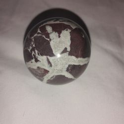 Red onyx sphere