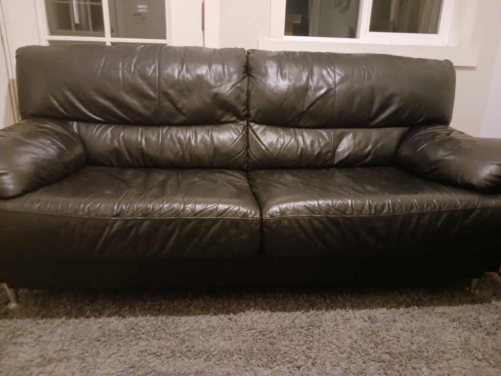 Leather Couch Black for Sale in Seattle, WA OfferUp