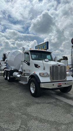 2021 Peterbilt 567