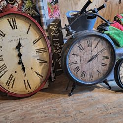 Decorative Clocks 