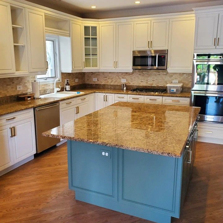 Kitchen Vanity Island Furniture Refinishing for Sale in