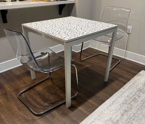 IKEA dining table with 2 chairs