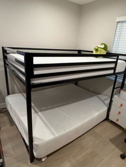 Metal Bunk Bed with 2 Full Size Mattress (like new)