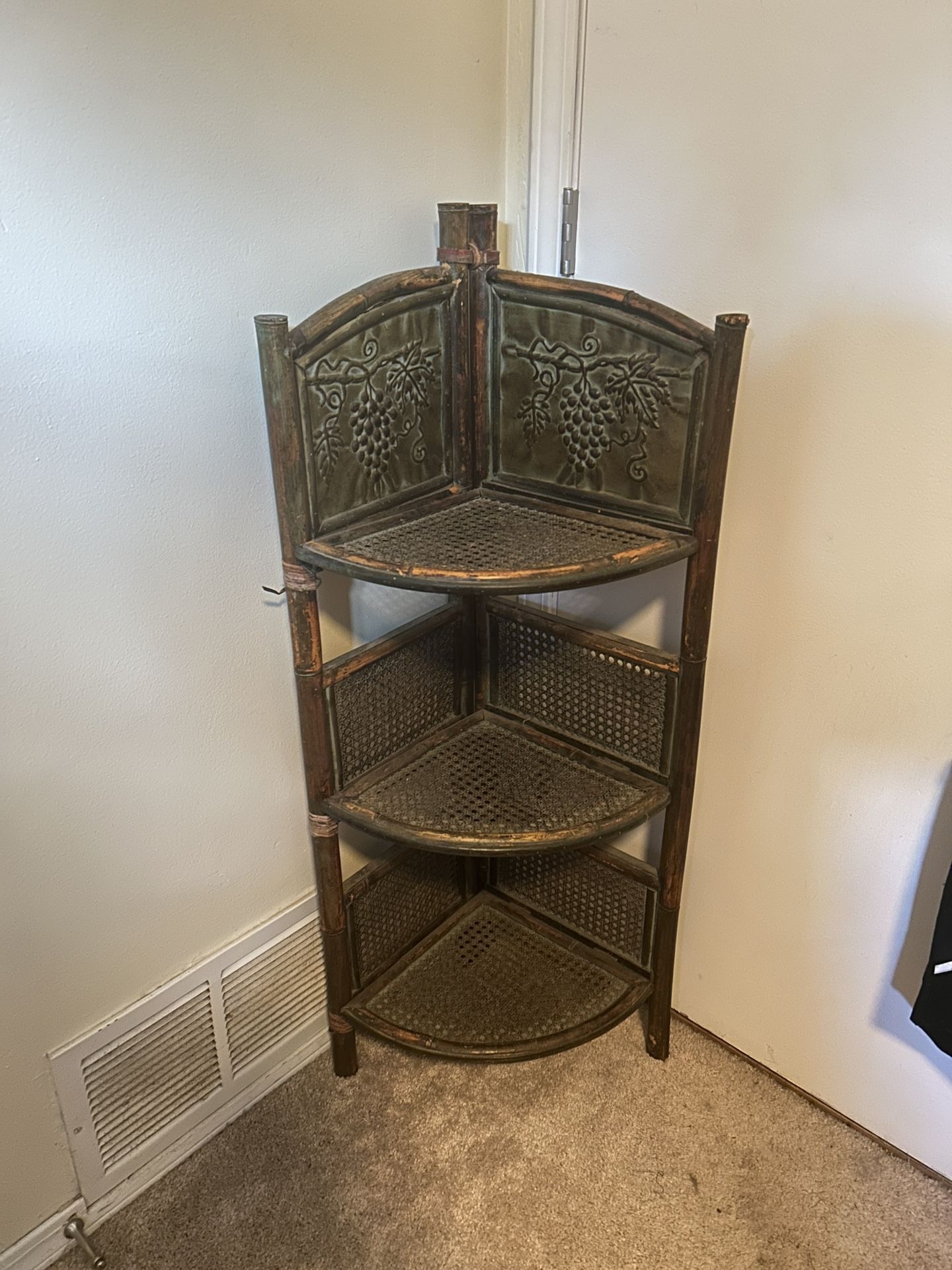 Collapsible Corner Shelf
