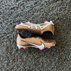 Nike Mercurial Vapor 15 Pro Soccer Cleats