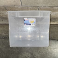 Sterilite 66 Qt.  Storage Box Clear / White