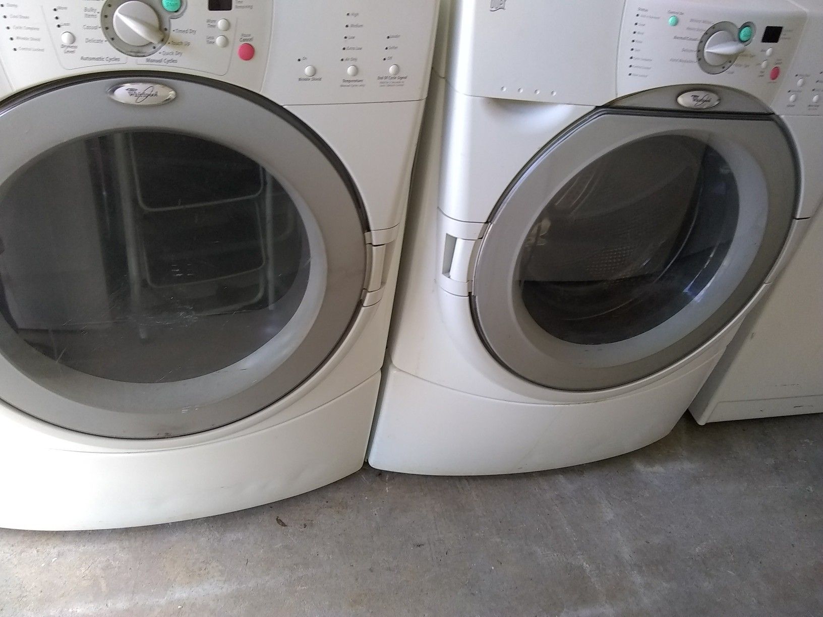 Whirlpool Duet front load washer and dryer set