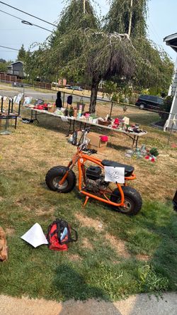 Yard sale 811 adelia st Blaine