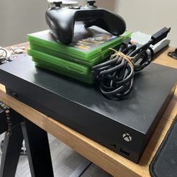 Xbox One x 1TB