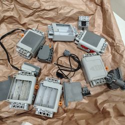Lego power functions battery boxes motors lights