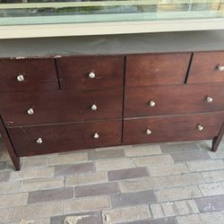 8 Drawer Dresser