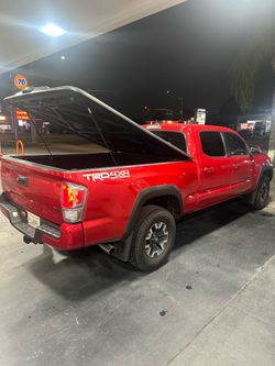 Tacoma Bed Cover - 2022