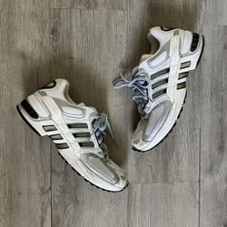 Vintage 2000’s Y2K Adidas Response Running Shoes