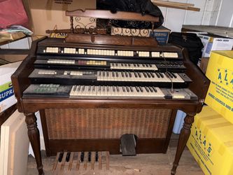 Wurlitzer Organ