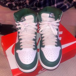 Gorge green nike Air force (COME GET  THEM DO NOT WANT)