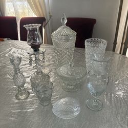 Crystal home decor great condition some of them are large pieces