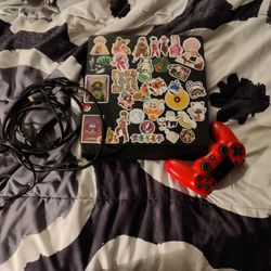 PS4 Slim 