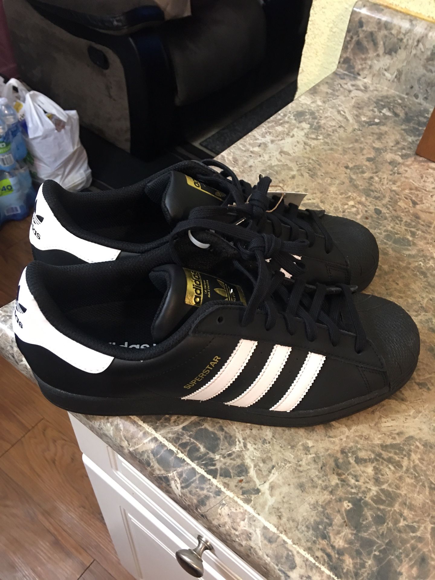 Tenis Nuevos Size 10 De Hombre Marca Adidas New Never Used No Box No Caja