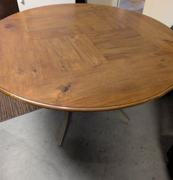 Dinning table
